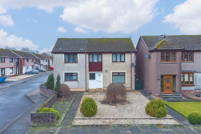 3 Bedroom Villa For Sale In Park Street, Crosshill, Lochgelly, KY5