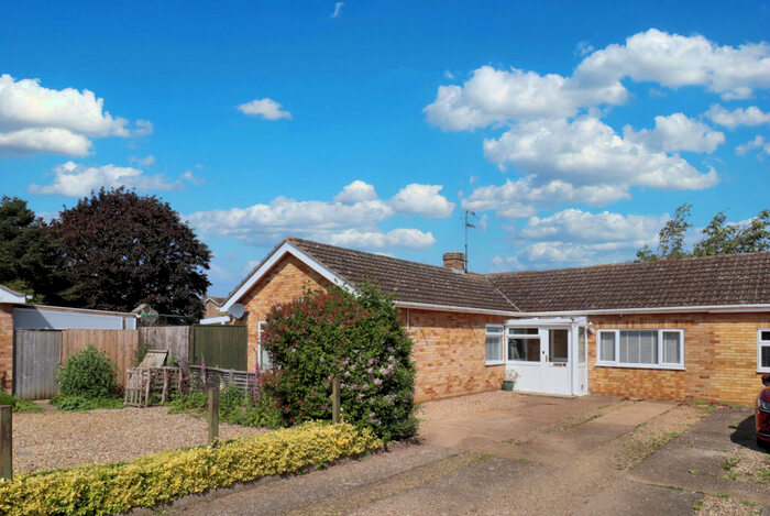 3 Bedroom Bungalow For Sale In Wildbriar Close, West Winch, King's Lynn, PE33