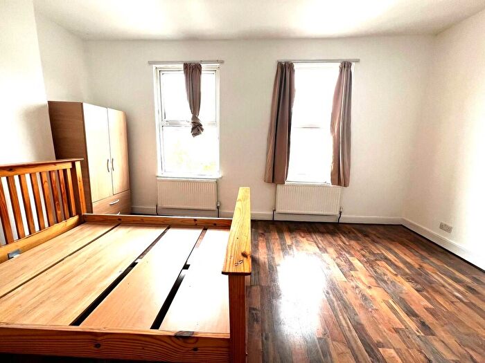 5 Bedroom Terraced House To Rent In Etherley Road, West Green, N15