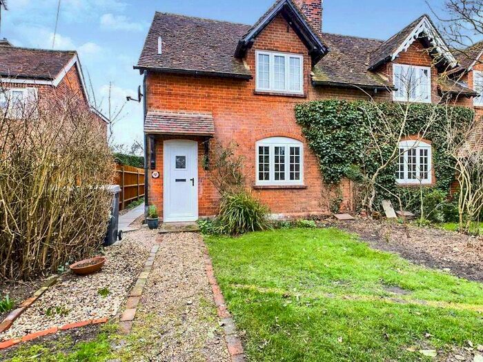 3 Bedroom Semi-Detached House To Rent In Trash Green, Theale Road, Burghfield, Reading, RG30