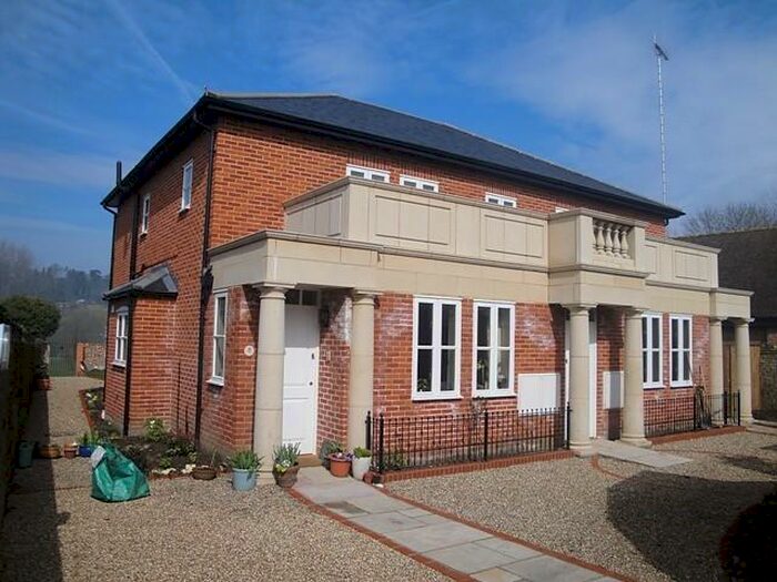 2 Bedroom Apartment To Rent In Bedroom Apartment St Floor In Godalming, GU7