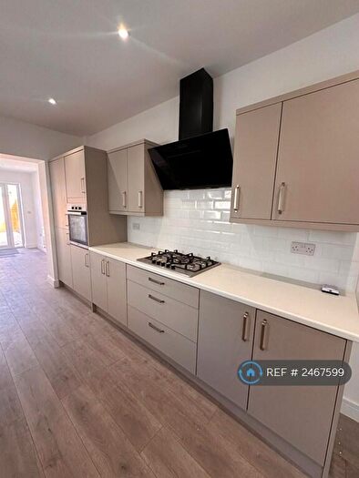 3 Bedroom Terraced House To Rent In New Road, Portsmouth, PO2