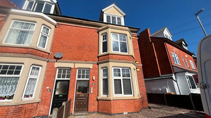 1 Bedroom Flat To Rent In Knighton Road, Clarendon Park, Leicester, LE2