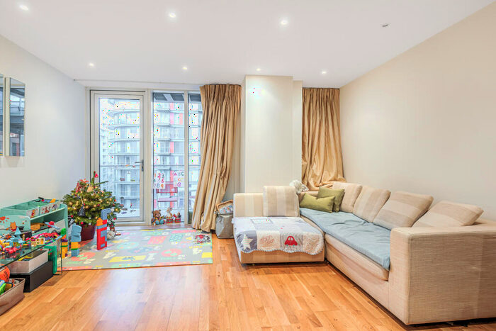 1 Bedroom Flat To Rent In Ability Place, London, E14