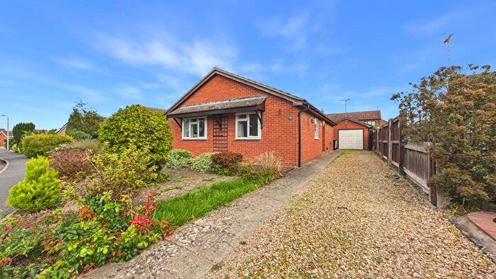 3 Bedroom Detached Bungalow For Sale In Viking Close, Bourne, PE10