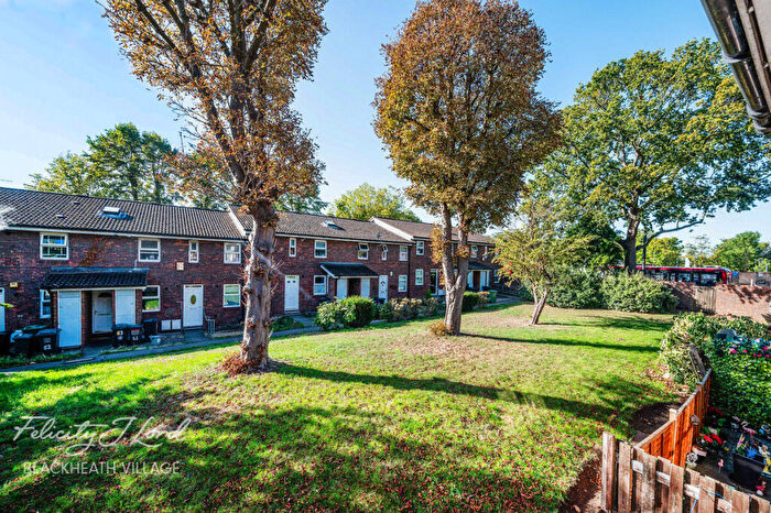 2 Bedroom Apartment For Sale In Le May Avenue, London, SE12