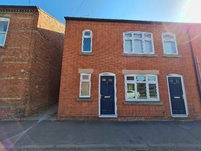 Studio To Rent In Meadowgate, Bourne, PE10