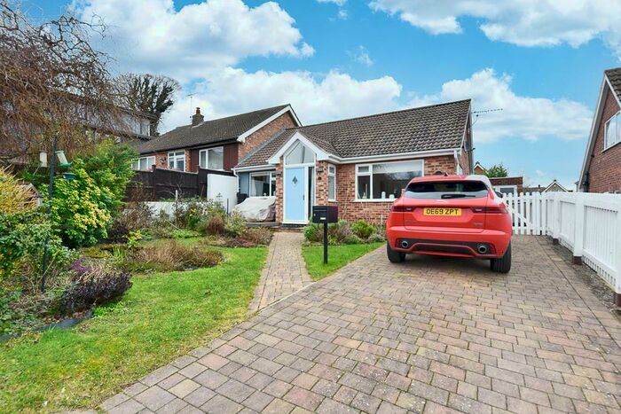 4 Bedroom Bungalow To Rent In Broadmead, Burton Joyce, Nottingham, NG14