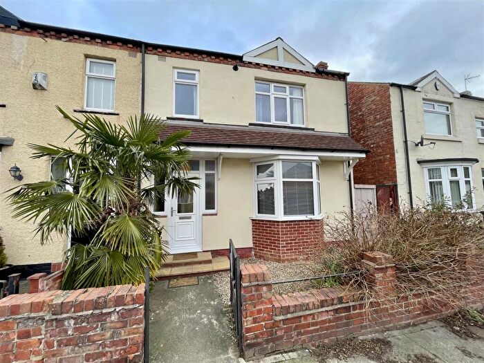 3 Bedroom Semi-Detached House For Sale In Willow Road, Darlington, DL3