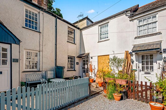 2 Bedroom Terraced House For Sale In Devon Square, Kingsbridge, TQ7