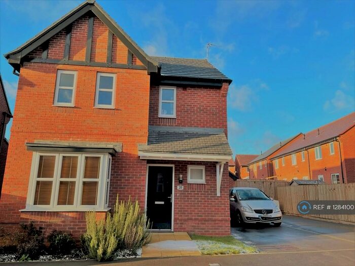 3 Bedroom Detached House To Rent In Weston Rise, Oadby, Leicester, LE2
