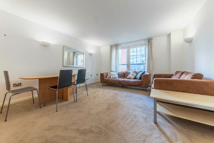 1 Bedroom Flat To Rent In Ratcliffe Court, Great Dover Street, London, SE1