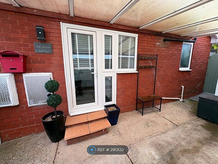 1 Bedroom Flat To Rent In Summerfields, Bournemouth, BH7