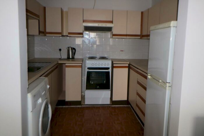 1 Bedroom Flat To Rent In Kays Court, Enfield, EN3