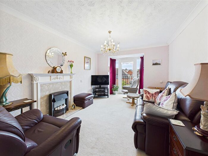 1 Bedroom Apartment For Sale In Ashdown Court, Cromer, NR27