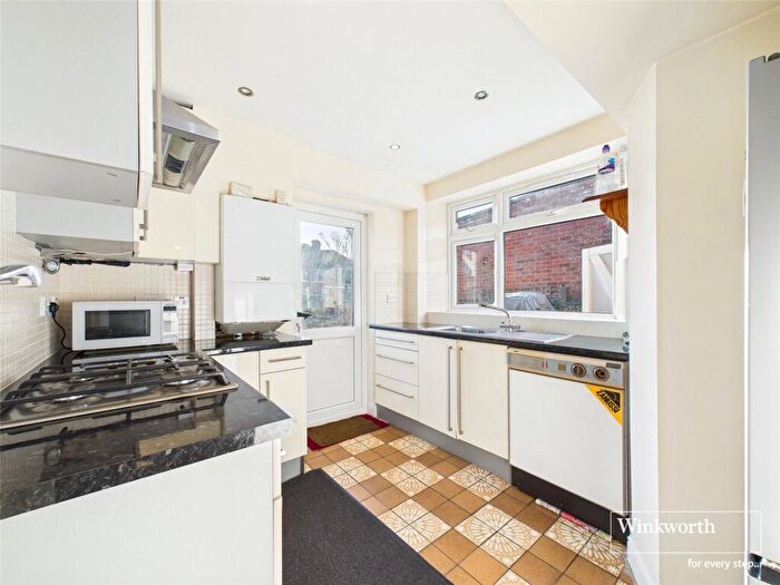 3 Bedroom Semi-Detached House For Sale In Beverley Drive, Edgware, Middlesex, HA8