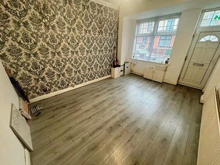 3 Bedroom Terraced House To Rent In Edith Road, Smethwick, Birmingham, B66