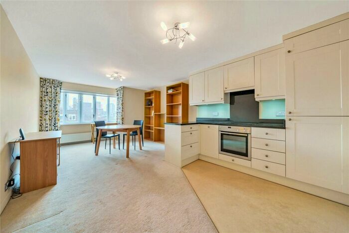 1 Bedroom Apartment To Rent In Lisson Grove, Marylebone, London, NW1