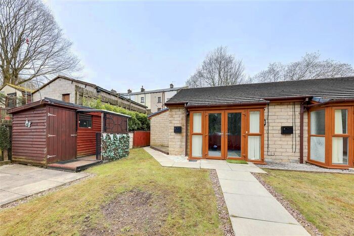 2 Bedroom Terraced Bungalow To Rent In Hill End Lane, Cloughfold, Rossendale, BB4
