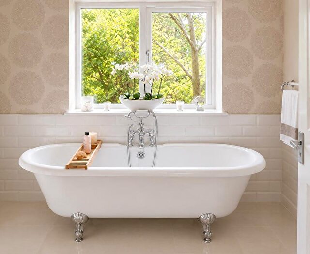 5 Bedroom Semi-Detached House For Sale In Worcester Park, KT4