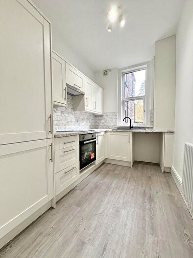 1 Bedroom Flat To Rent In Sefton Park Road, Liverpool, L8