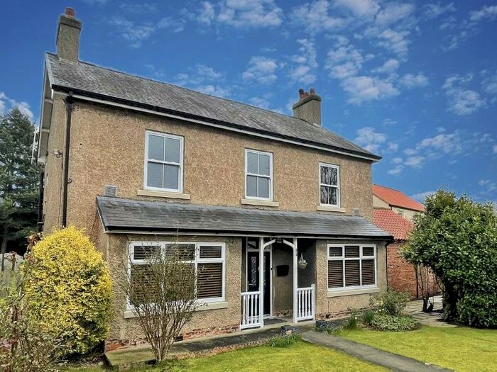 4 Bedroom Detached House For Sale In Burneston, Bedale, DL8