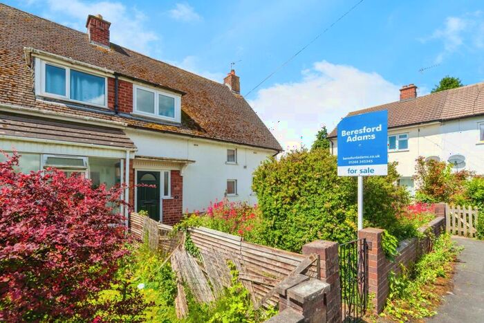 3 Bedroom Semi-Detached House For Sale In Wellington Road, Broughton, Chester, Flintshire, CH4