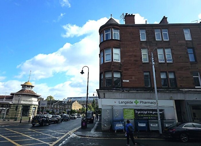 2 Bedroom Flat To Rent In ** Available Now** Sinclair Drive, Glasgow, G42