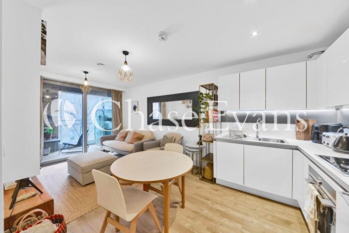 1 Bedroom Flat For Sale In Dalston Curve, Boleyn Road, Dalston, London, N16