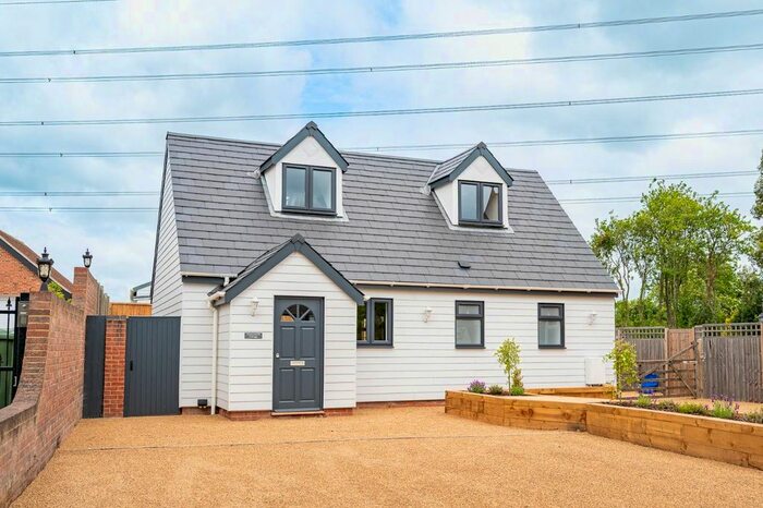 2 Bedroom Detached House For Sale In Debden Green, Saffron Walden, CB11