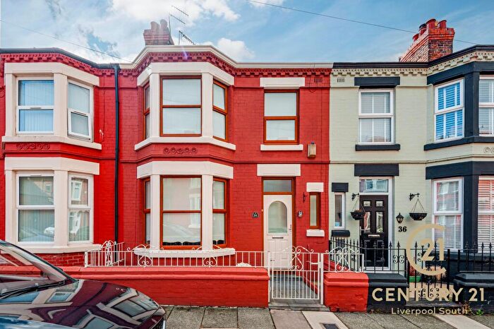 3 Bedroom Terraced House For Sale In Rundle Road, Liverpool, L17