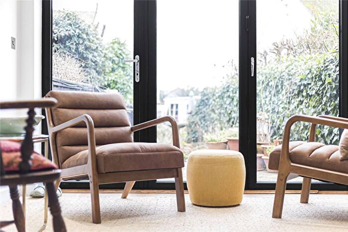 2 Bedroom Detached House For Sale In Chapel Lane, Littlemore, Oxford, Oxfordshire, OX4