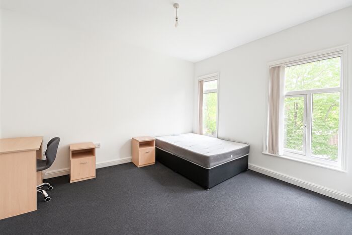 3 Bedroom House To Rent In Seaford Road, Salford, M6