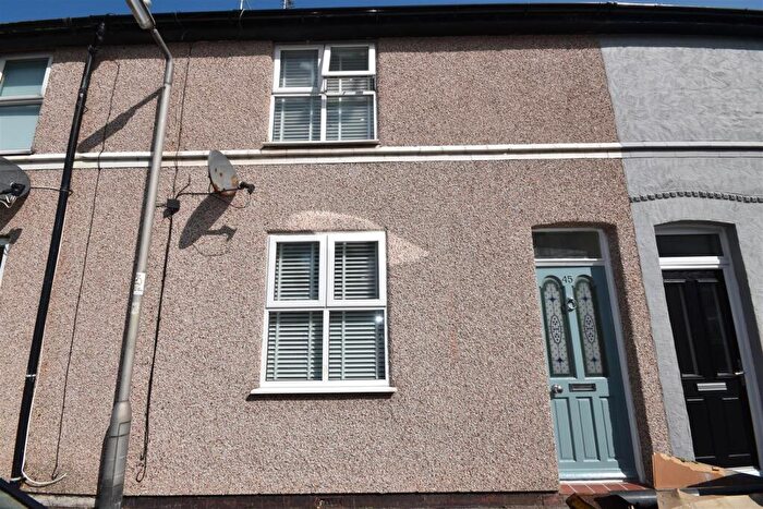 2 Bedroom Terraced House For Sale In Lee Road, Hoylake, Wirral, CH47