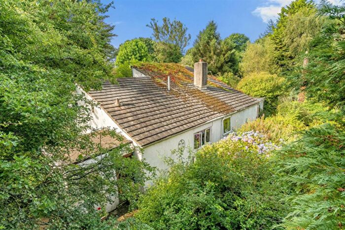 4 Bedroom Detached House For Sale In Bow, Crediton, EX17