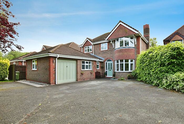 4 Bedroom Detached House For Sale In Prestbury Close, Northwich, CW9