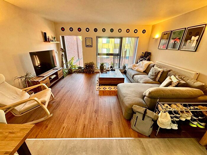 1 Bedroom Flat For Sale In Jewel Court, Legge Lane, Birmingham, B1