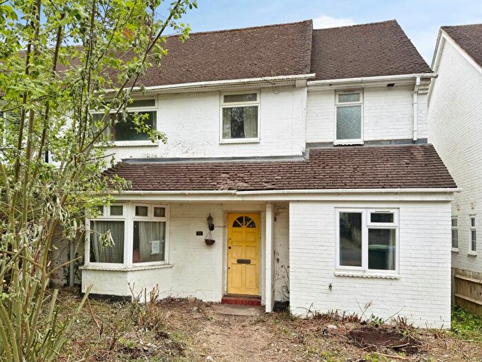 4 Bedroom Semi-Detached House For Sale In White City, Crowthorne, Berkshire, RG45