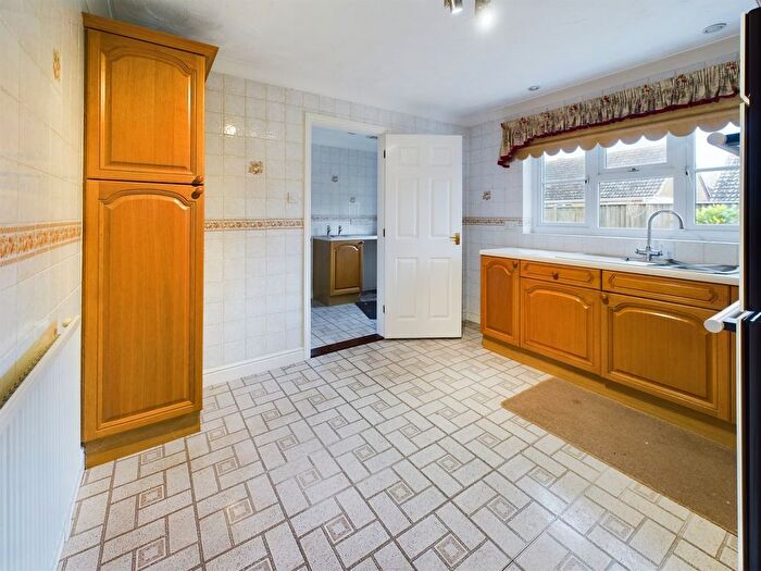 2 Bedroom Bungalow For Sale In Greenwich Close, Downham Market, PE38