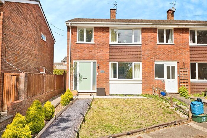 3 Bedroom End Of Terrace House For Sale In Abbey Road, Yeovil, Somerset, BA21
