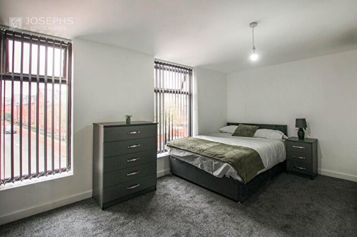 1 Bedroom Terraced House To Rent In Dorset Street, Bolton, Greater Manchester, BL2