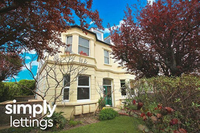 Flat To Rent In Church Walk, Worthing, BN11