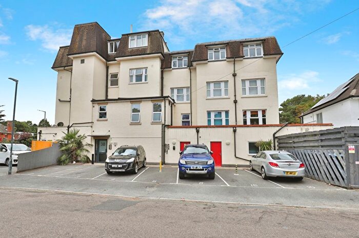 1 Bedroom Flat For Sale In Christchurch Road, Bournemouth, Dorset, BH1