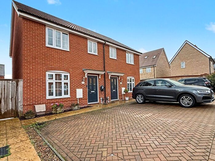 3 Bedroom Semi Detached House For Sale In Felchurch Road, Sproughton, Ipswich, IP8