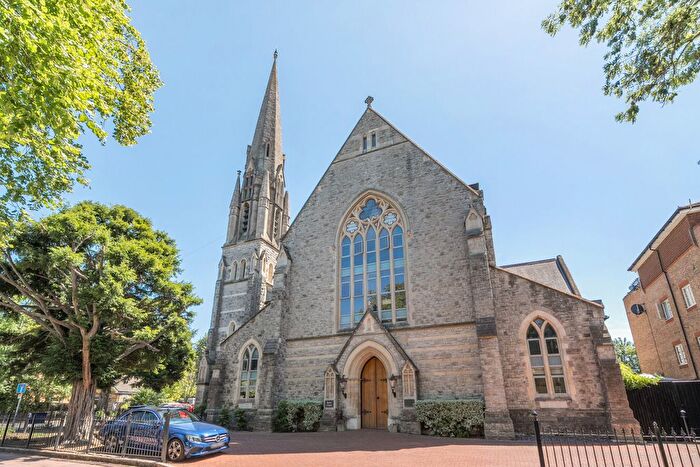 2 Bedroom Flat For Sale In Crescent Road, Beckenham, BR3