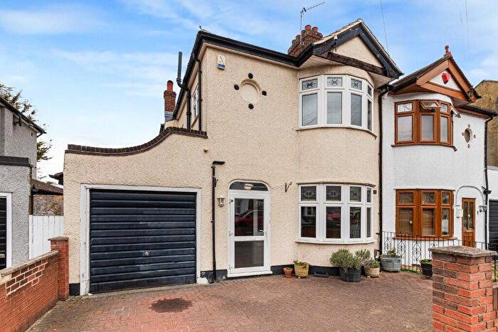 3 Bedroom Semi-Detached House For Sale In Swingate Lane, London, SE18