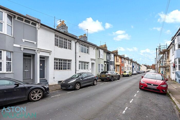 5 Bedroom Terraced House To Rent In Park Crescent Road, Brighton, BN2