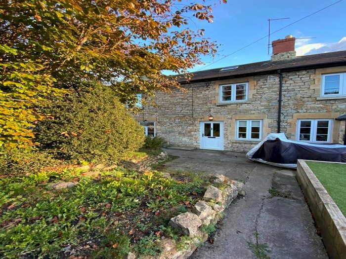 1 Bedroom Property To Rent In Railway Terrace, Shoscombe Vale, Shoscombe, BA2