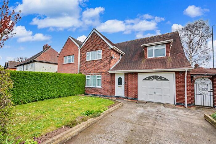 4 Bedroom House For Sale In Attenborough Lane, Beeston, Nottingham, NG9