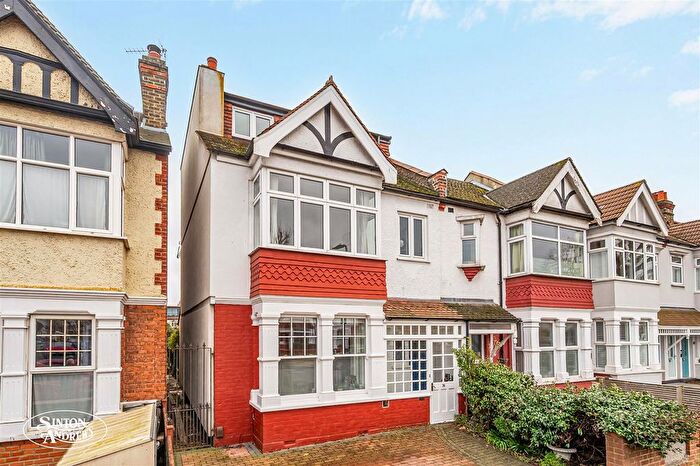 5 Bedroom End Terrace House For Sale In Haslemere Avenue, Northfields, W13
